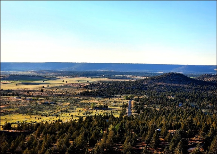 Northern California Modoc County 1.57 Acre Property near Creek And Canyon! Low Monthly Payments!
