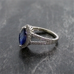 A Spark of Serenity in Sapphire and Diamonds - 18KT White Gold 3.40g, 52RD 0.54CT, and 1BS 1.05CT  (FC_01)